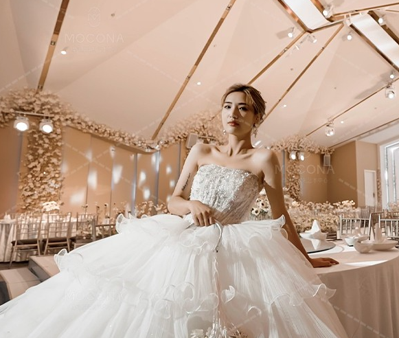 ���ѡ�����Լ۱ȵ��Ϻ��������۸�